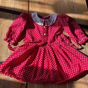 Girls, vintage 5 - 6 red and white polkadot dress